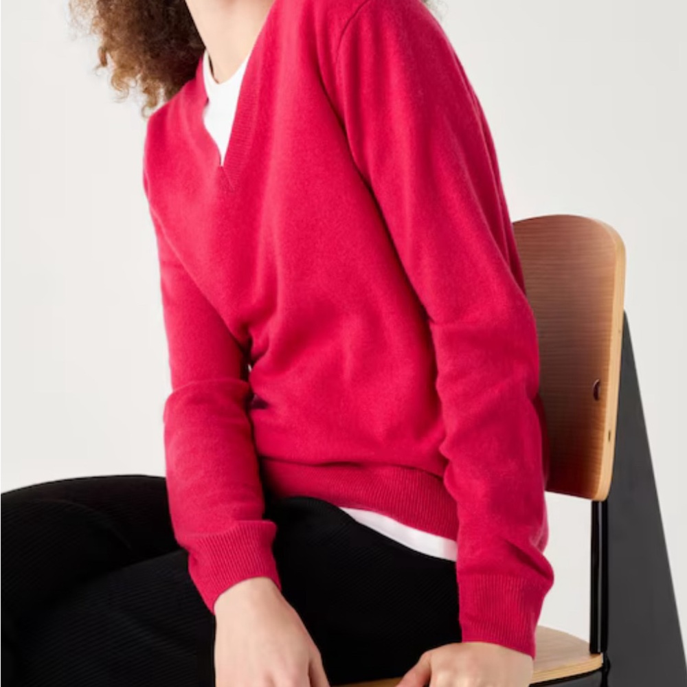 UNIQLO 💯% Cashmere Sweater